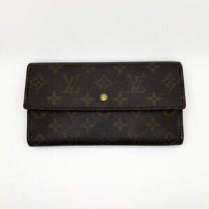 Louis Vuitton Porte-Trésor Monogram Canvas International Wallet